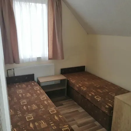 Vadrozsa Nyaralo Holiday home